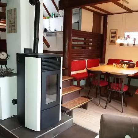Knusperhaus Gretel بيت للعطل